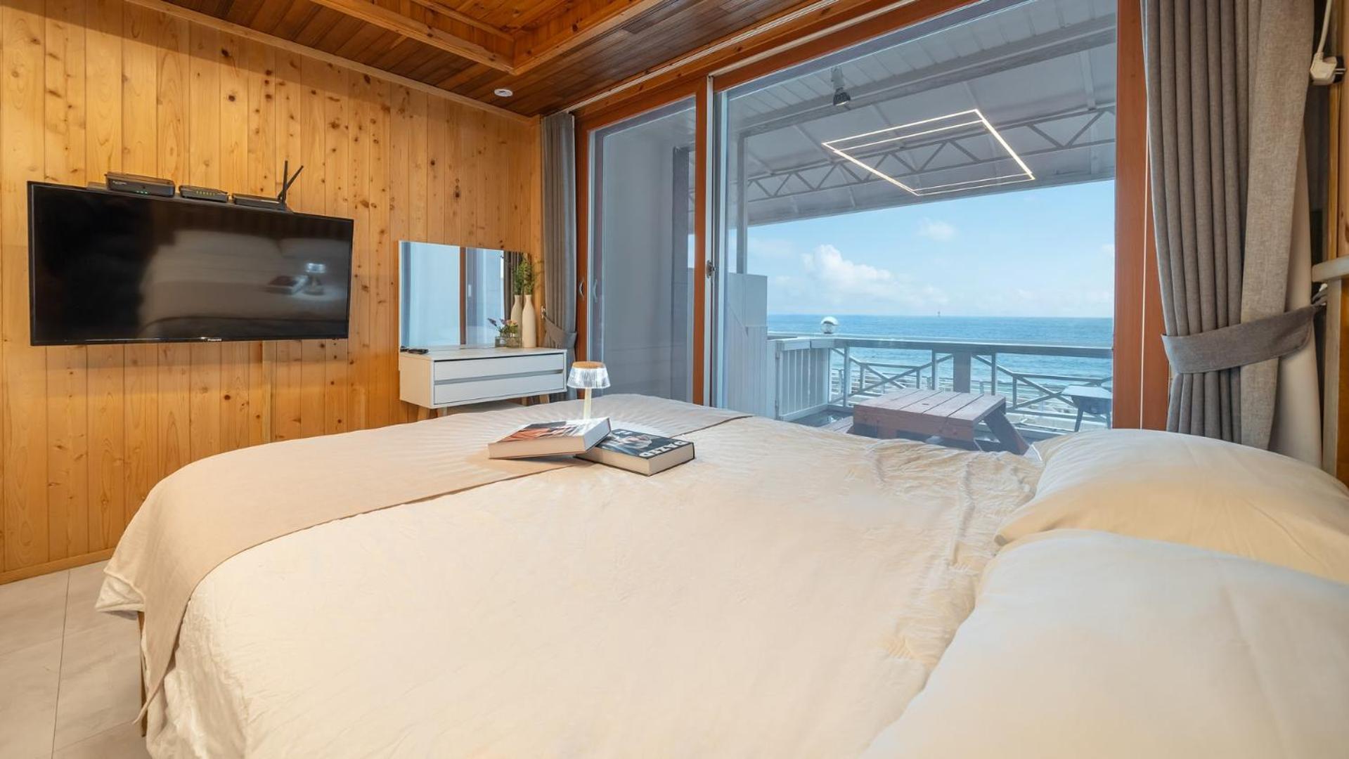 Sokcho The View Pension الغرفة الصورة